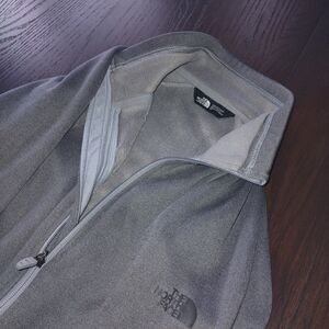 The North Face Women's Gray Zip-Up Jacket Size M